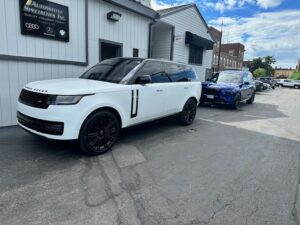 white Range Rover